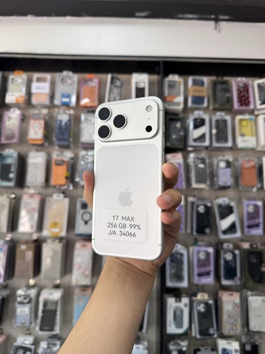 iPhone 17 Pro Max muddatli to’lovga ham bor !