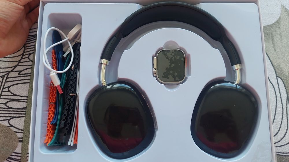 Продам S25 ultra и подарок есть