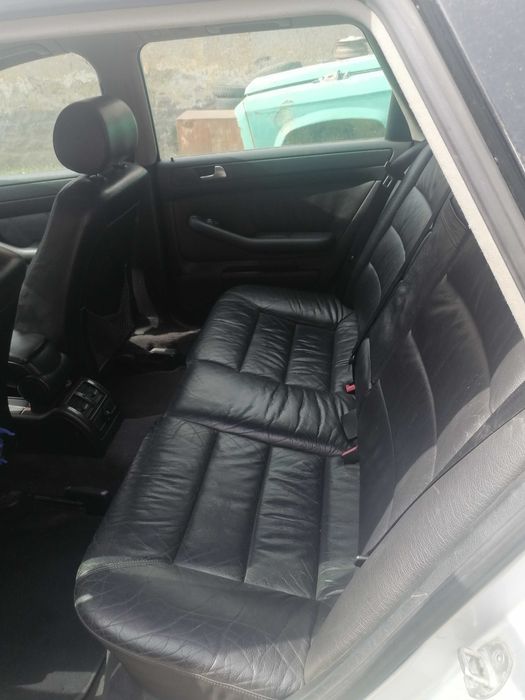 Audi a6 c5.     Brek