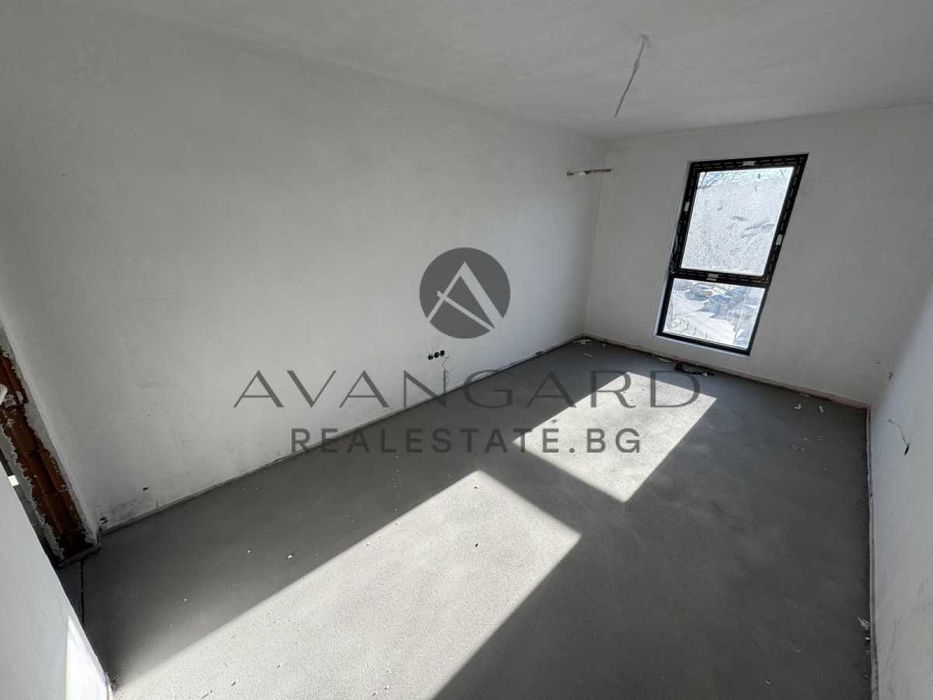 Продава се Тристаен апартамент в Пловдив, Център - 115 кв.м за 638 €/кв.м - Снимка #3