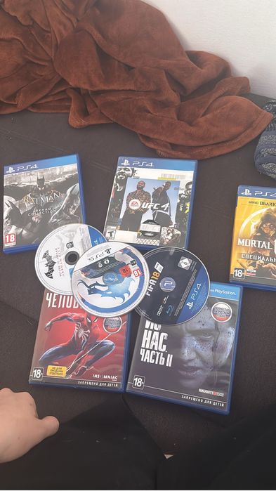 Ps4 продам срочно