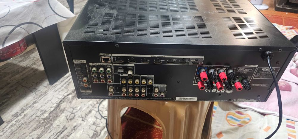 усилватели ONKYO и Pioneer.