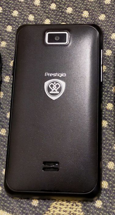 Сенсорный телефон