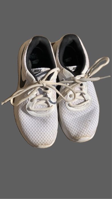 Оригинални маратонки Nike