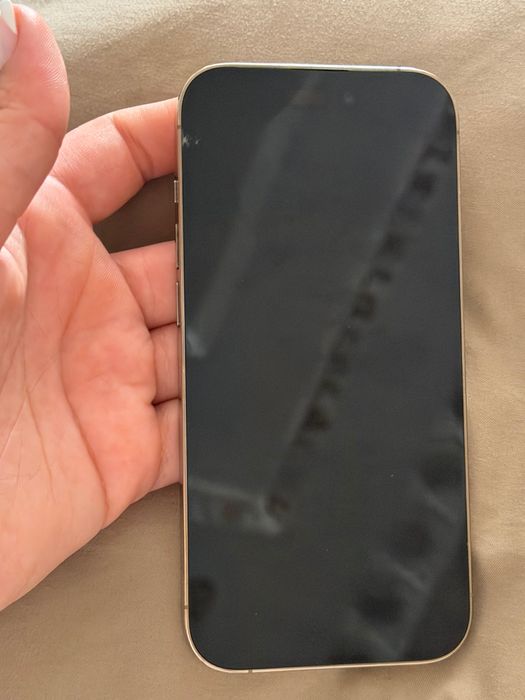 iPhone 14 Pro золотистый
