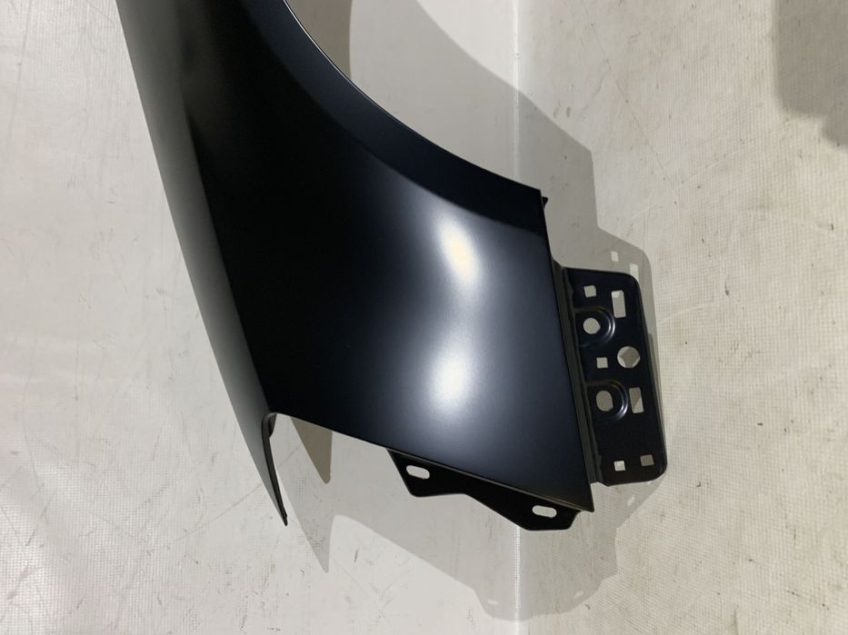 Aripa stanga fata VW Passat B6, 2005, 2006, 2007, 2008, 2009, 2010. IN STOC