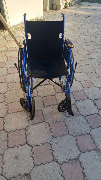 Инвалидная коляска