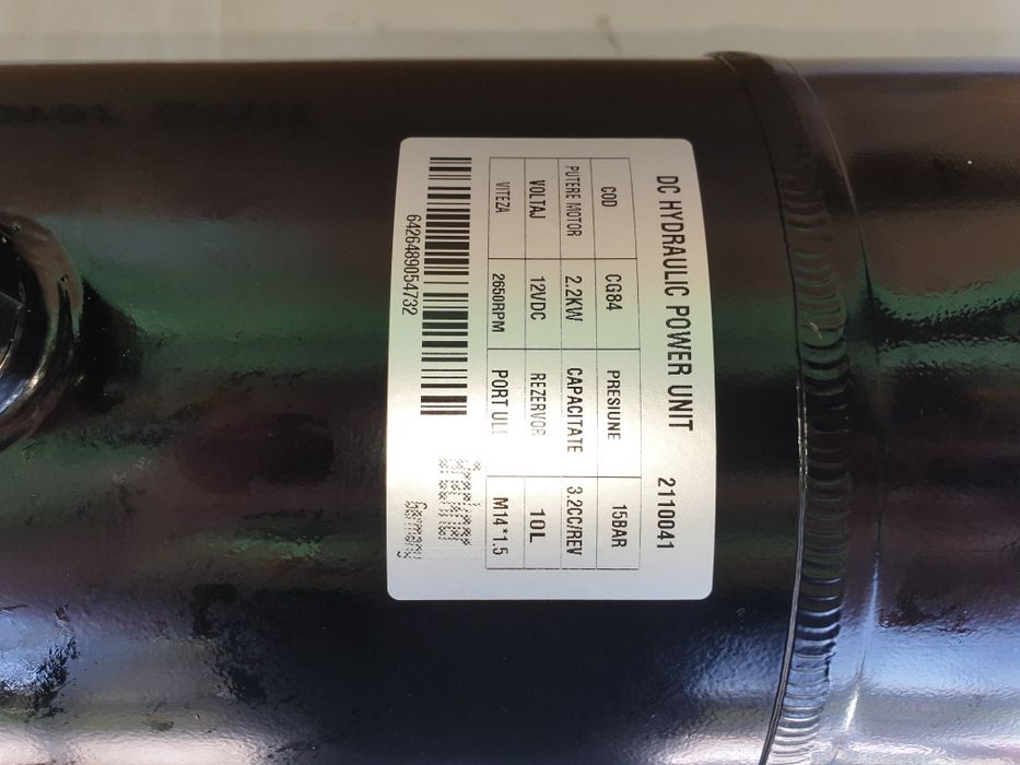 Pompa basculare Iveco   Ford ,Sprinter Remorci agricole