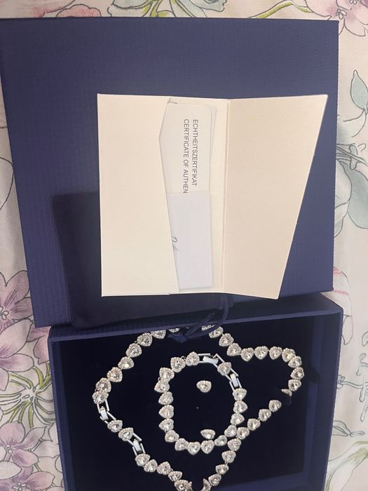 Set Swarovski angelic Ariana grande inima