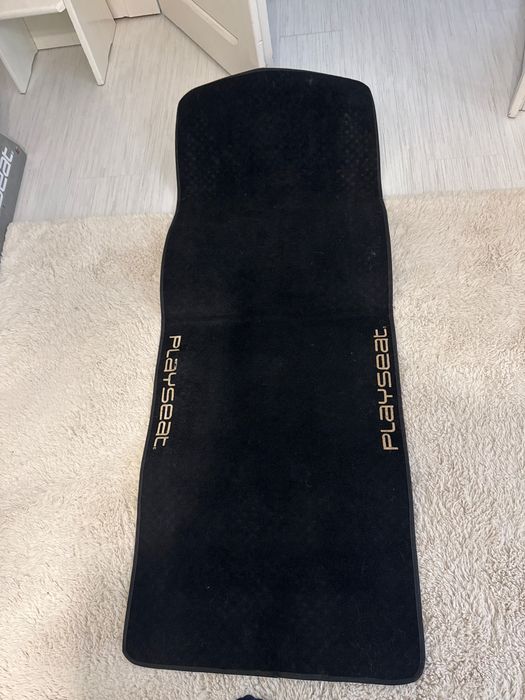 Vand scaun Playseat si volan