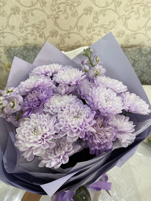 Продам свежие букеты цена от 2500