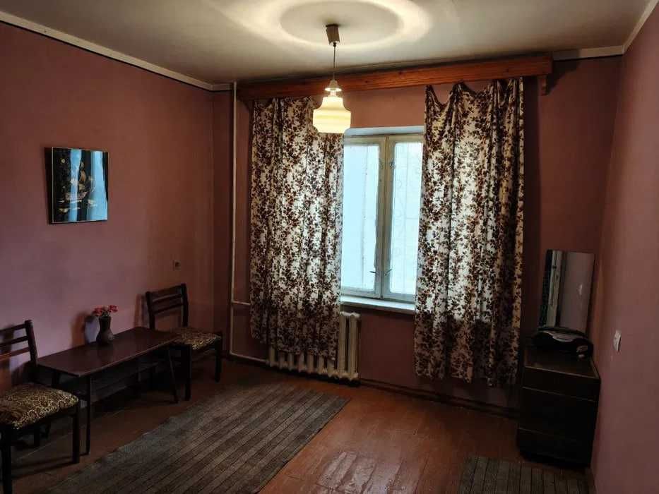 Arzon narxda 2 xonali kvartira sotiladi. Qulay laqatsiya!!