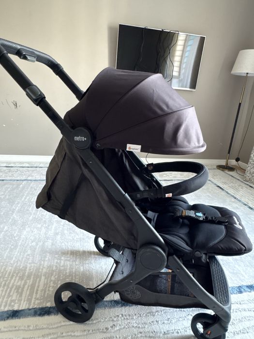 Продам коляску Ergobaby metro+