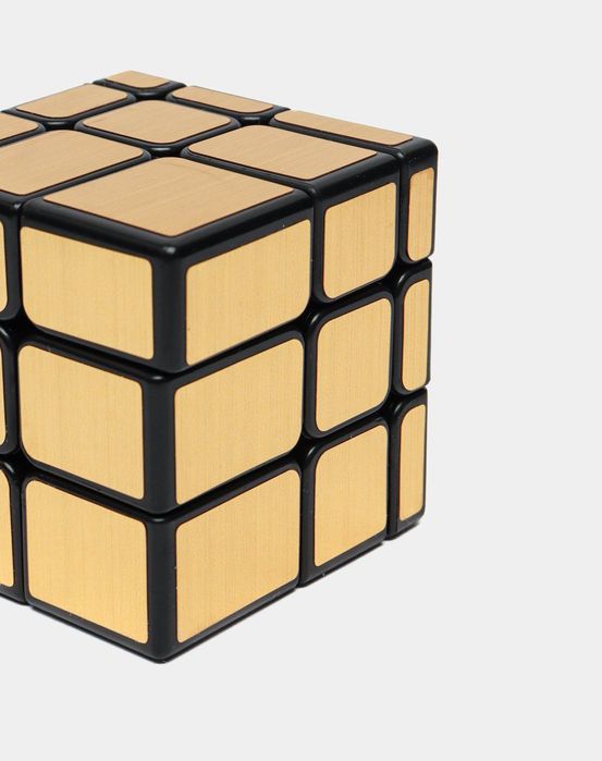 Уникальный кубик Рубика трансформер.