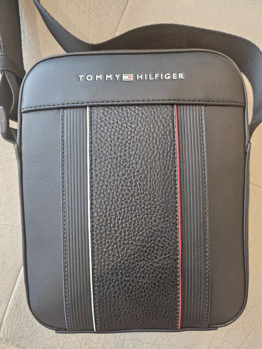 НОВА Мъжка чанта Tommy Hilfiger
