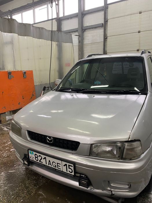 Продам Mazda Demio