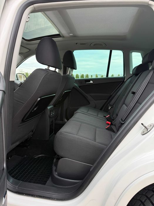 VOLKSWAGEN Tiguan 2010 — imagine 3