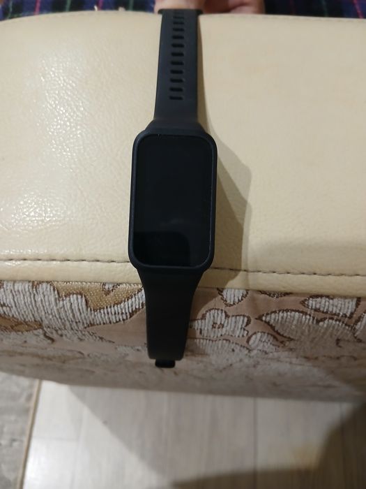 Продам фитнес браслет