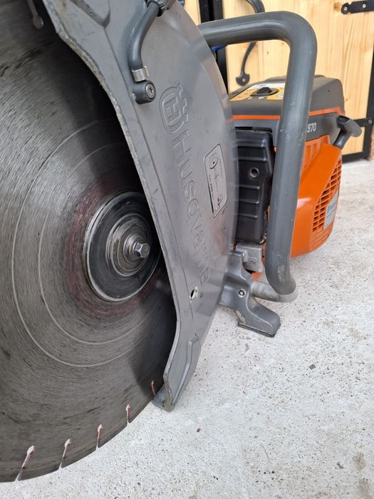 Tăietoare Husqvarna K970