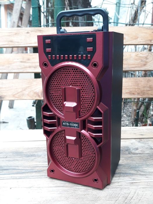 Boxă Bluetooth cu Radio Ceas Alarmă