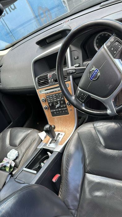 на части Volvo xc60 2.4d auto 4x4 2010г