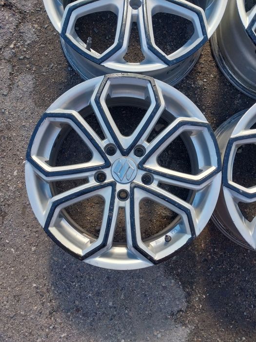 Диски R16. Стояли на Suzuki SX4.