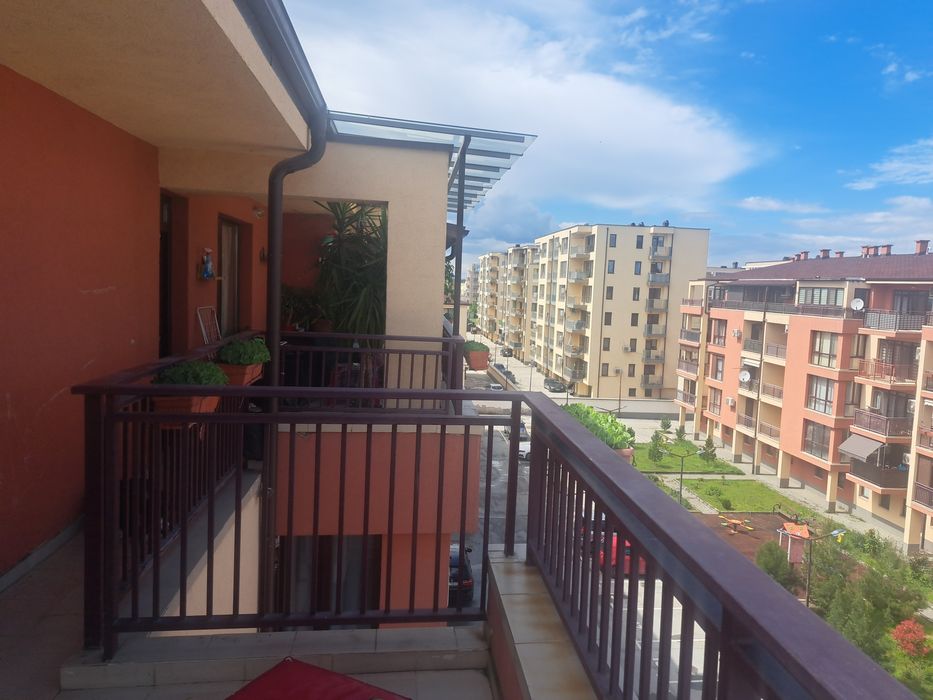 Продава се Многостаен апартамент в Пловдив, Институт по овощарство - 170 кв.м за 1589 €/кв.м - Снимка #4