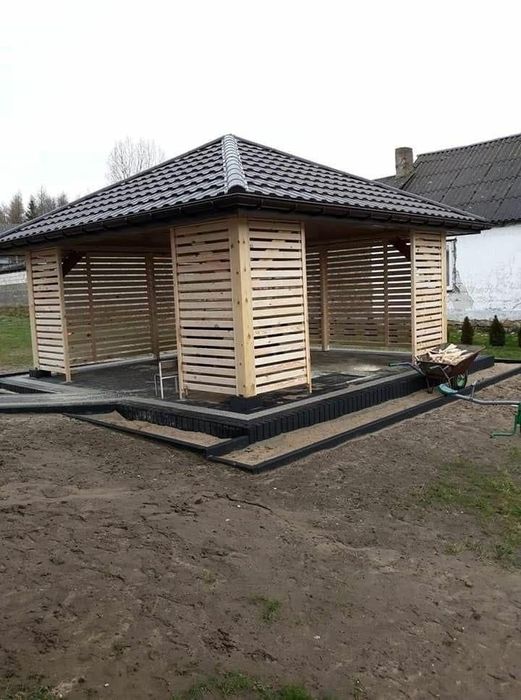 Vând foișor Terase din lemn -foișoare la comanda -pergole modele moderne -leagăne din lemn sau metal -gard confecționat din lemn -asteriala (plata)