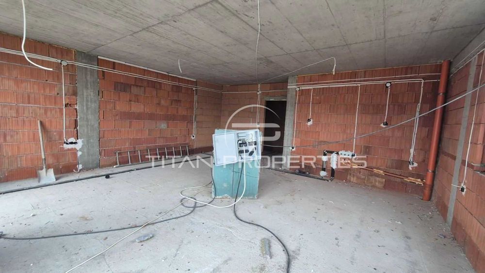 Тристаен апартамент в Беломорски