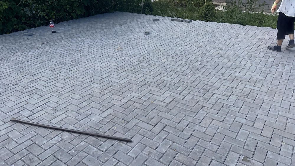 Укладка тротуарной плитки