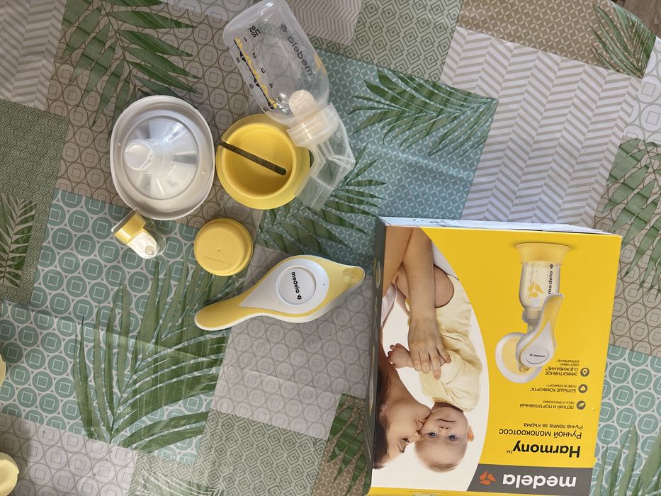 Ръчна помпа Medela Harmony