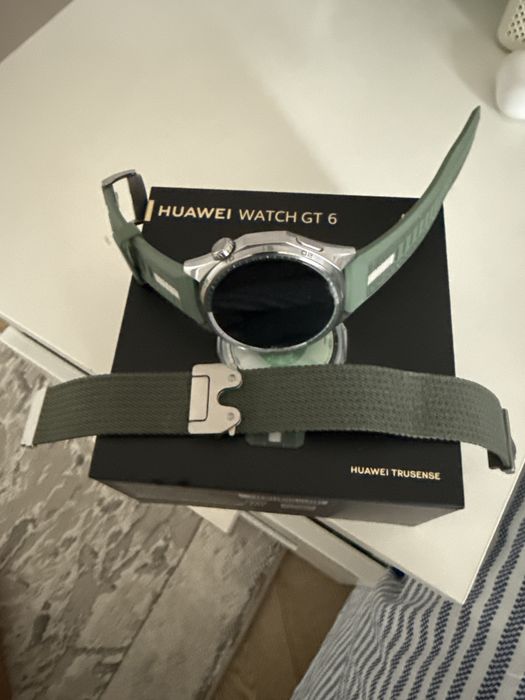 Часы Huawei watch GT 6