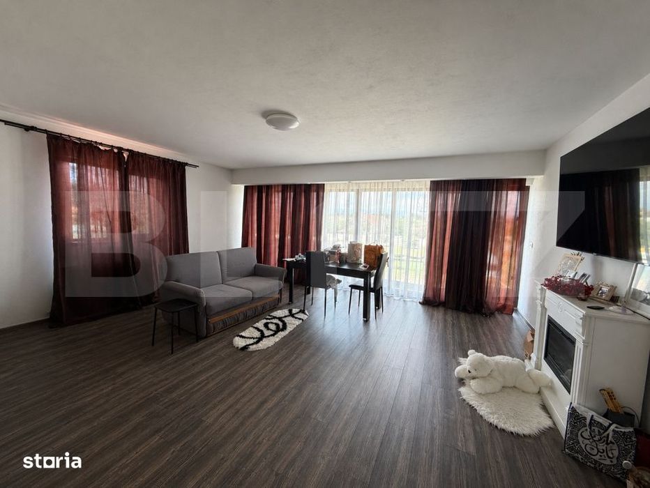 Casa de vanzare cu spatiu comercial, service auto si teren 3000 mp, zo
