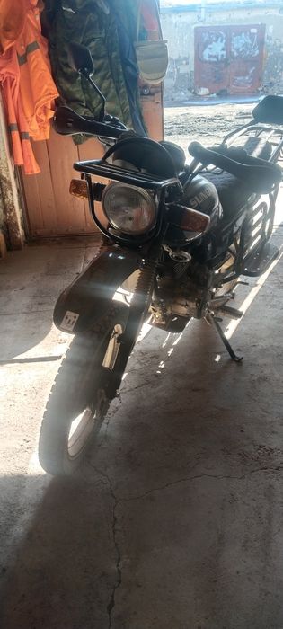 Мотоцикл 200 кубов