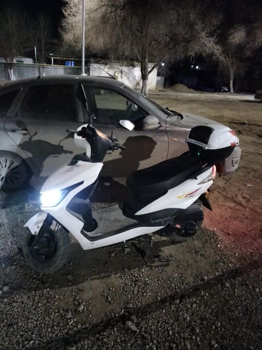 Продам скутер в отличном состояние