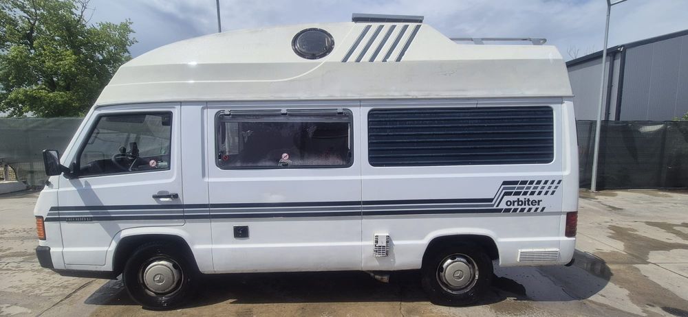 Mercedes Mb100 autorulota