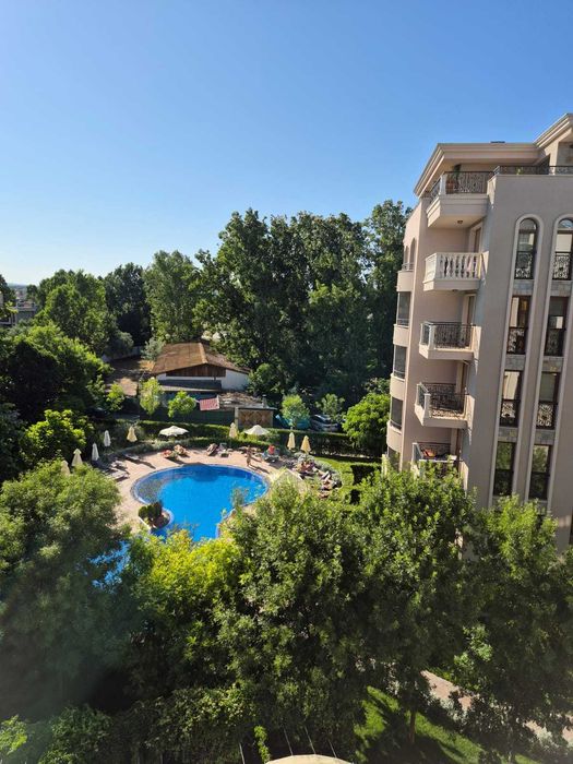 Обзаведен двустаен апартамент в централна част, к-с „Каскадас 2“