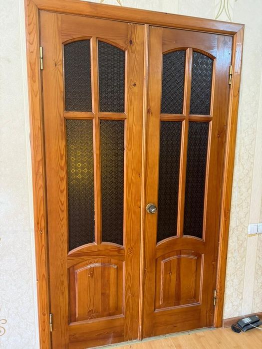 Есіктер ағаштан жақсы