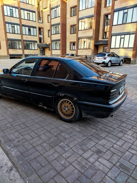 BMW 320i мотор 2.5