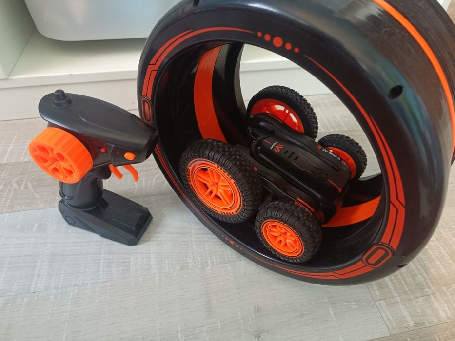 Каскадна количка с дистанционно