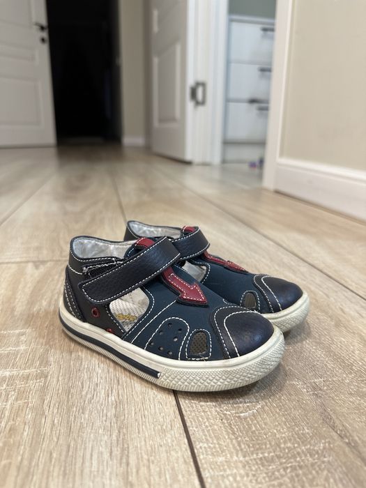 Детская обувь (цены в описании)