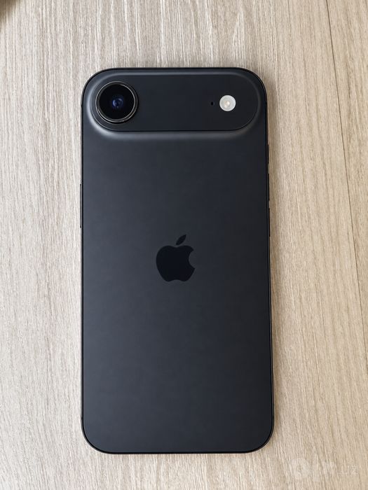 iPhone 17 Air Black 256GB | IDEAL | 100% BATTERY