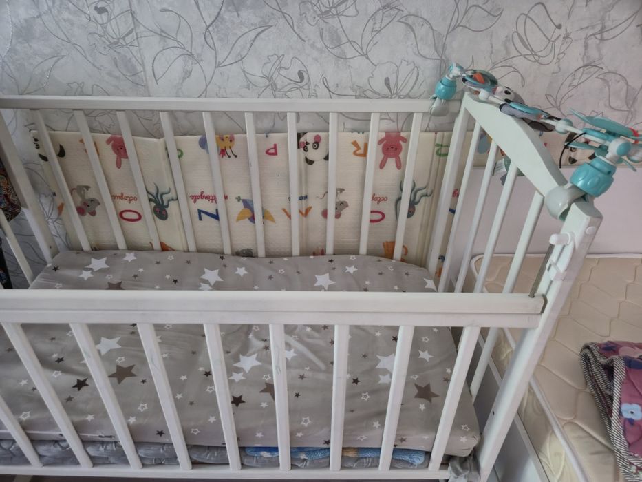 Продам детский манеж