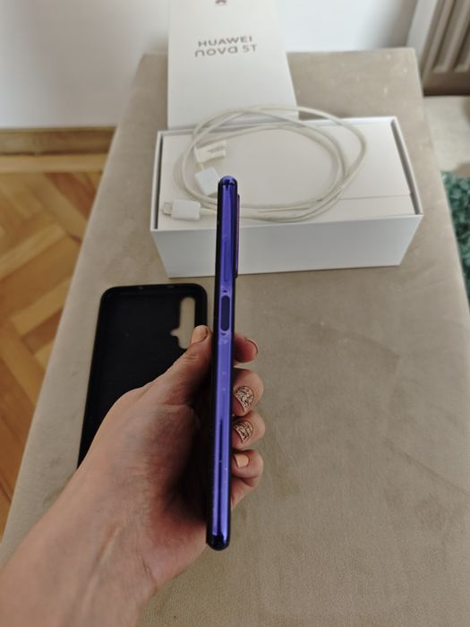 Telefon Huawei Nova 5T