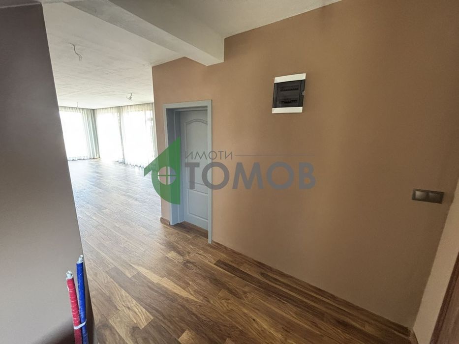 Бутикова двуетажна къща в близост до Стара Загора