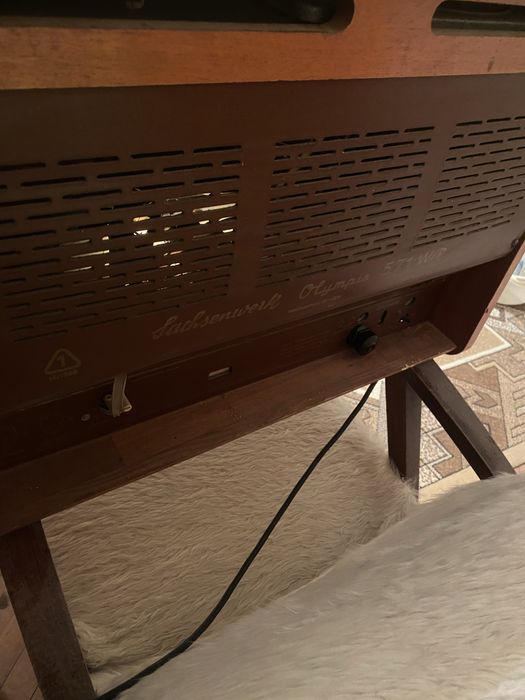 Радио грамофон Olympia 571