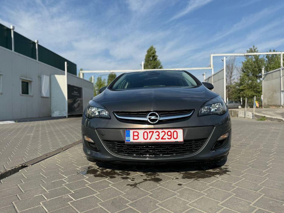 OPEL Astra 2013 — imagine 4
