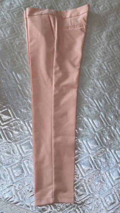 Продаю костюм