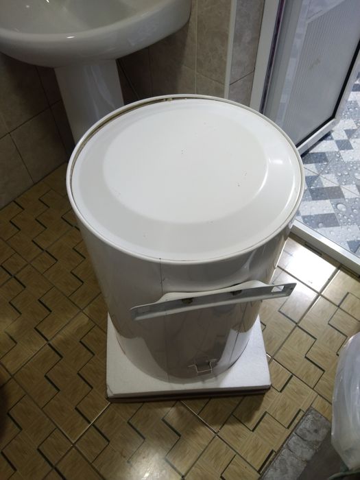 Ariston 80L Elektor Suv isitgich 80L Водонагреватель 80Л