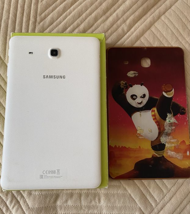 Планшет самсунг Tab E
